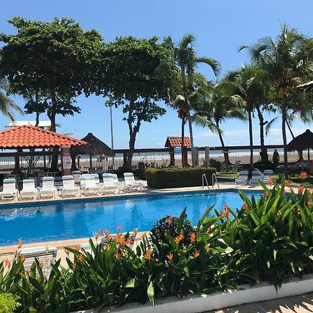 Apartotel Flamboyant Jaco Bagian luar foto