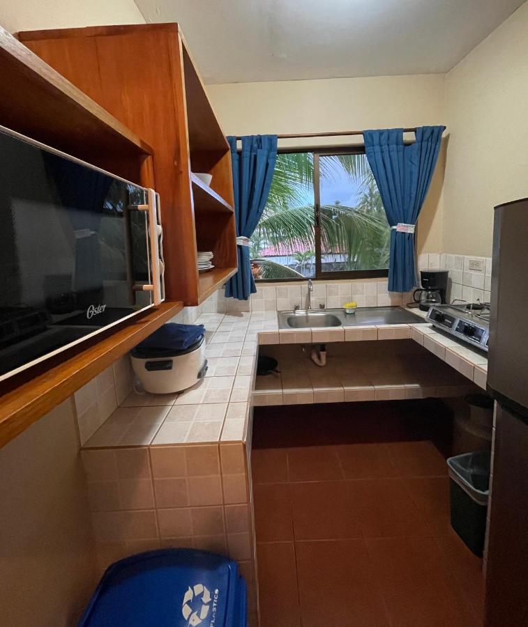 Apartotel Flamboyant Jaco Bagian luar foto