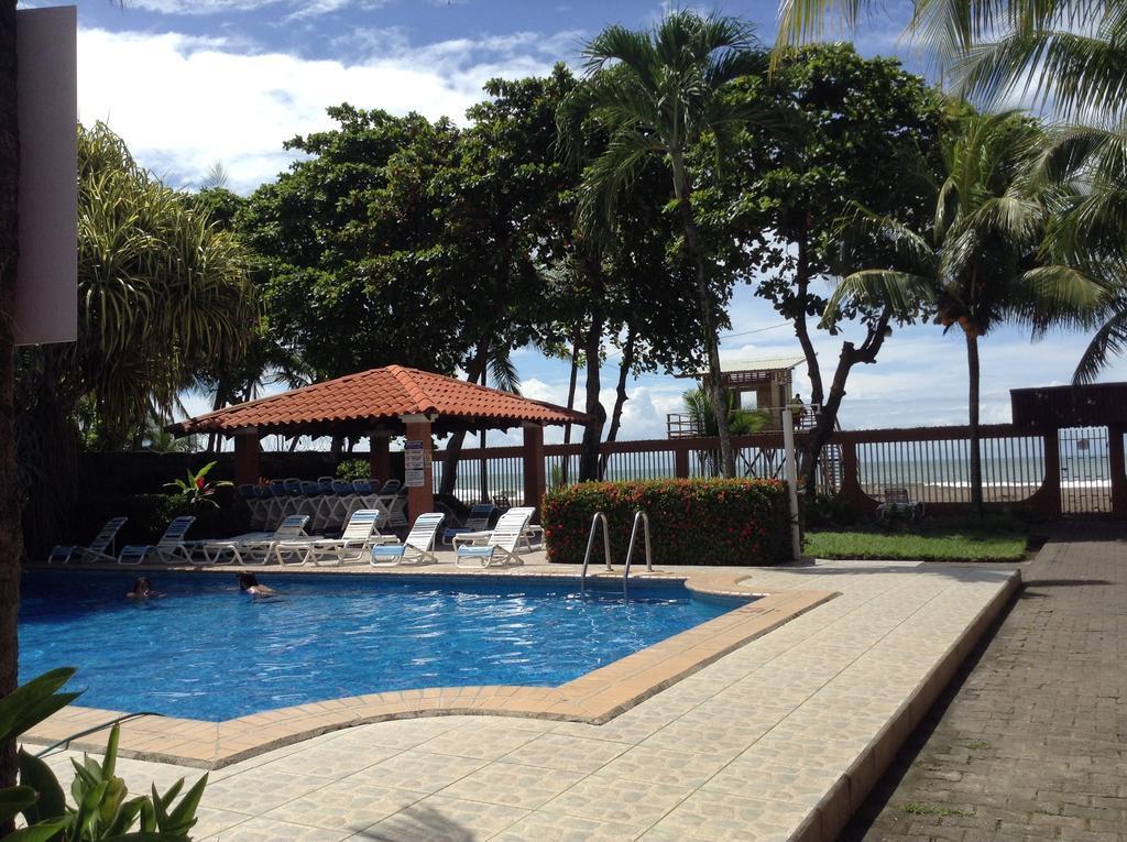 Apartotel Flamboyant Jaco Bagian luar foto
